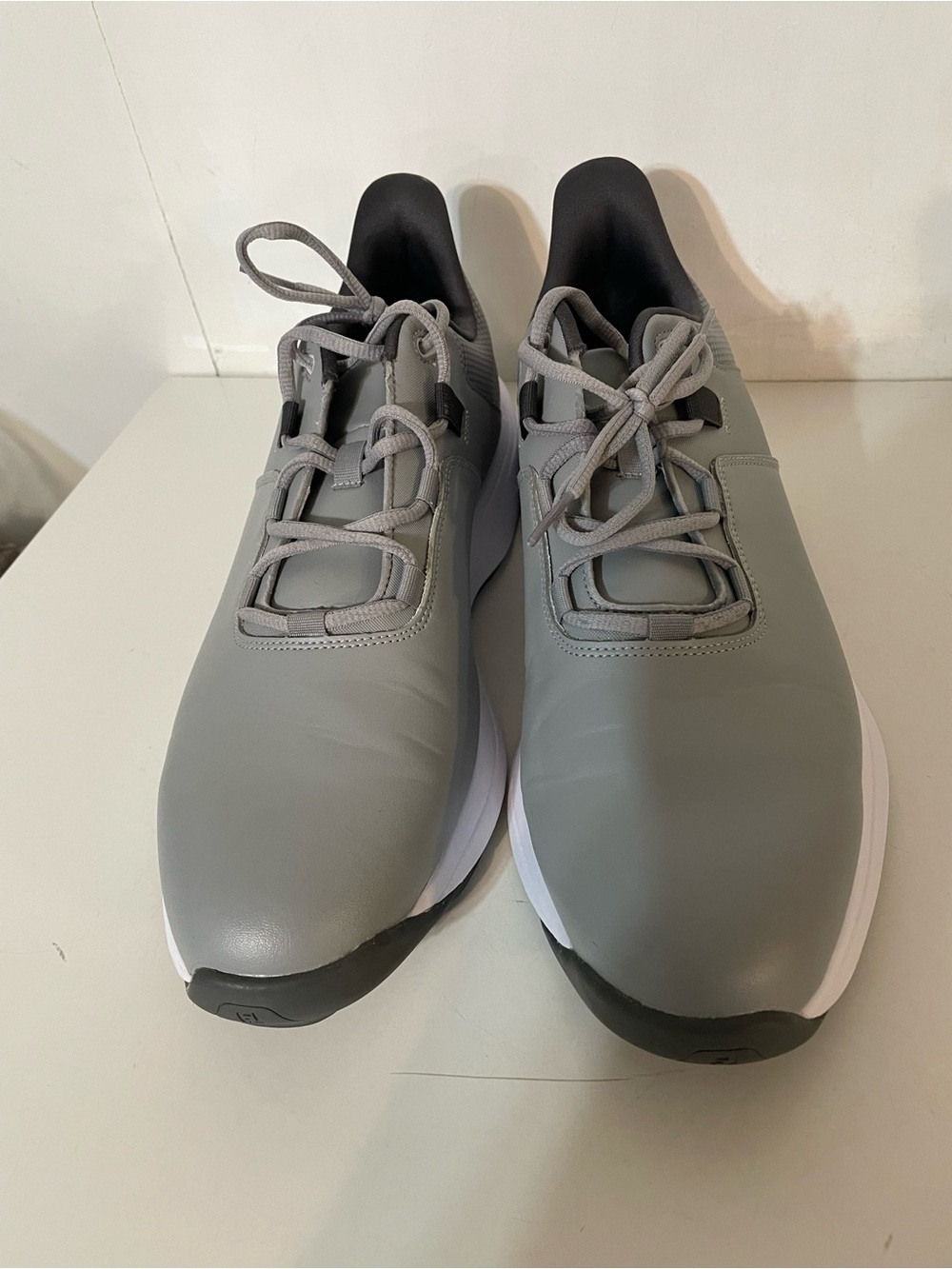 Footjoy Golf Shoes - Picture 2 of 7